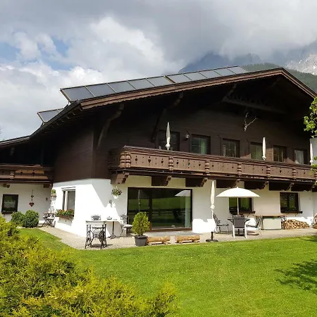 Apartment Apartmenthaus Lärchenhof *