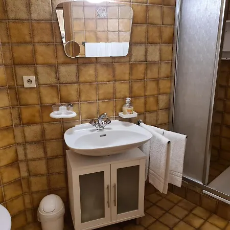 Apartmenthaus Larchenhof דירה *