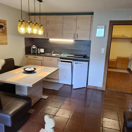דירה Apartmenthaus Larchenhof הרוואלד